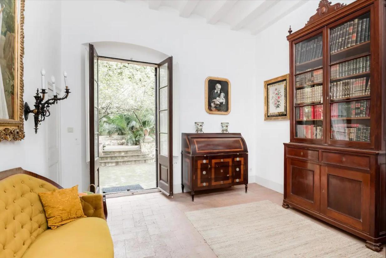 Can Rovira - Stunning Neoclassical Mansion, Just 20 Min Drive From Barcelona City Center, Ideal For Groups And Families Alella Exterior foto