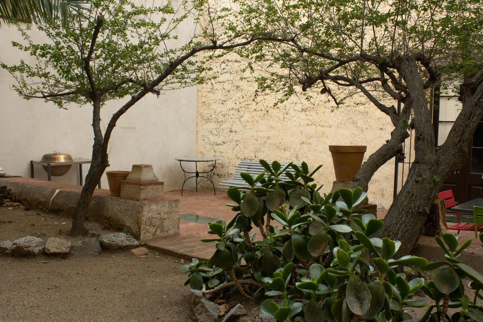 Can Rovira - Stunning Neoclassical Mansion, Just 20 Min Drive From Barcelona City Center, Ideal For Groups And Families Alella Exterior foto